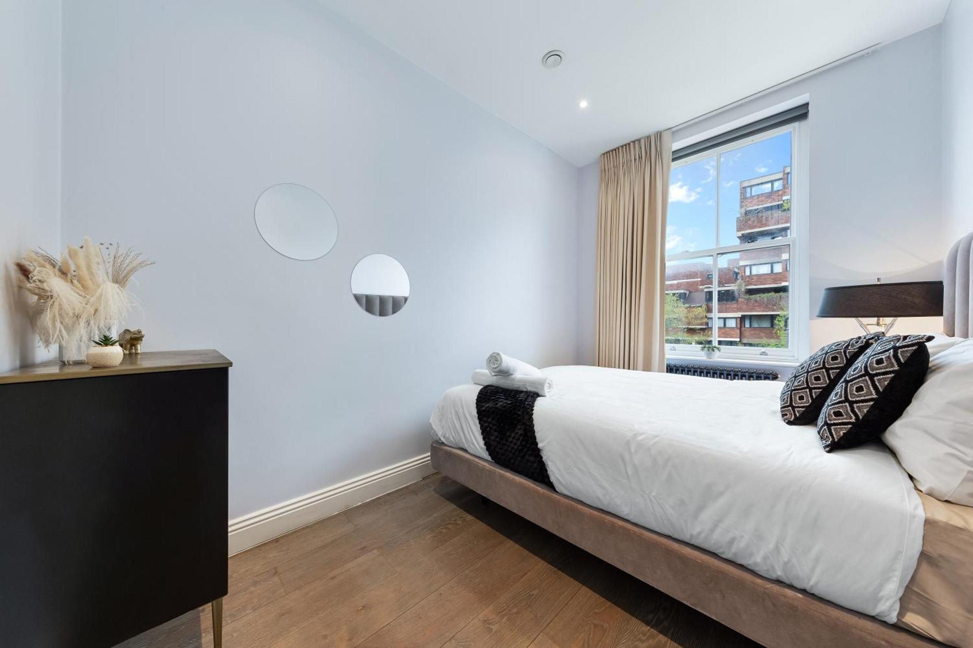 Stunning 1 Bedroom In Westminster With Ac Sleeps 4 London Bagian luar foto